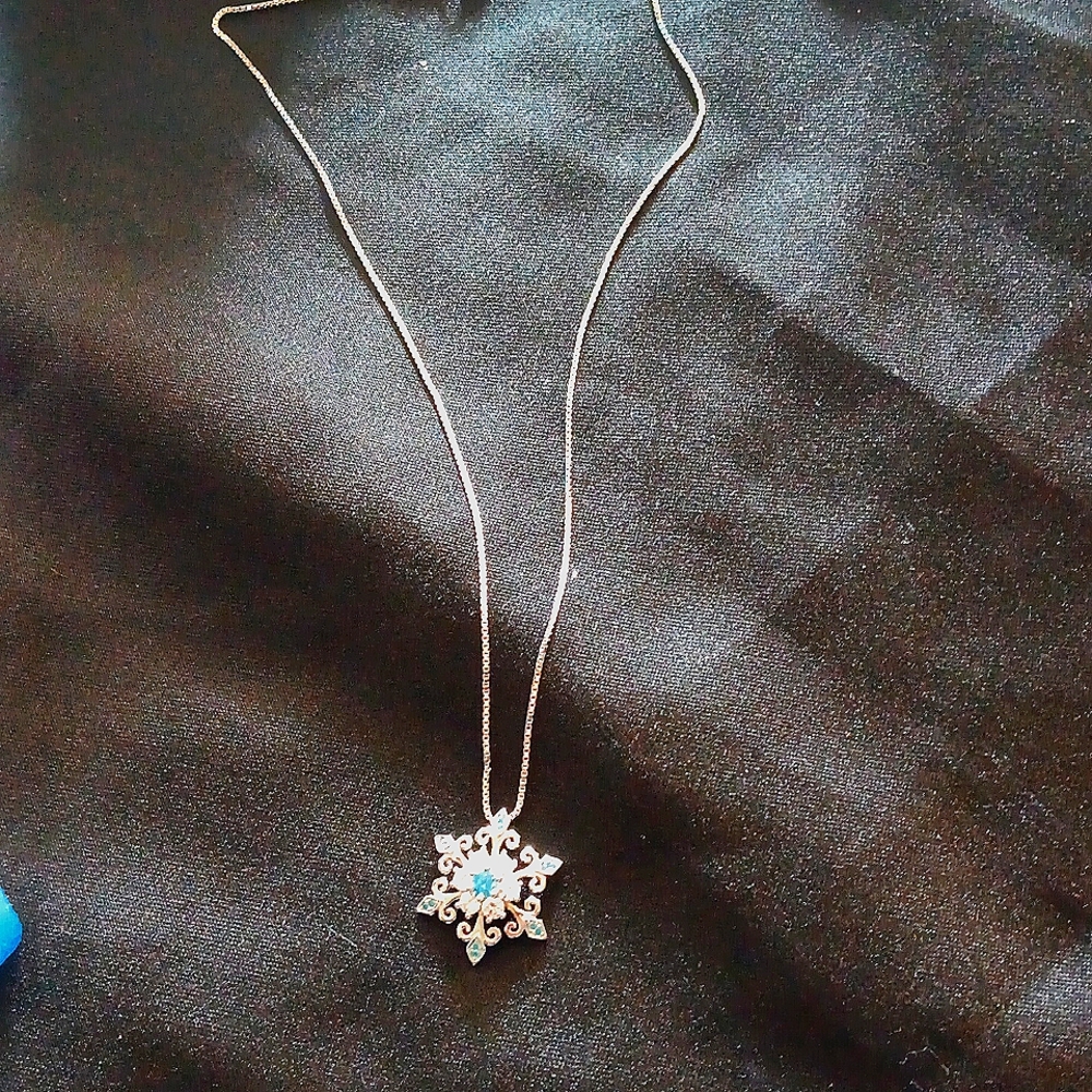 🩷🩵Silver 926 pendant necklace perfect for the 1 you love 🩵 🩷